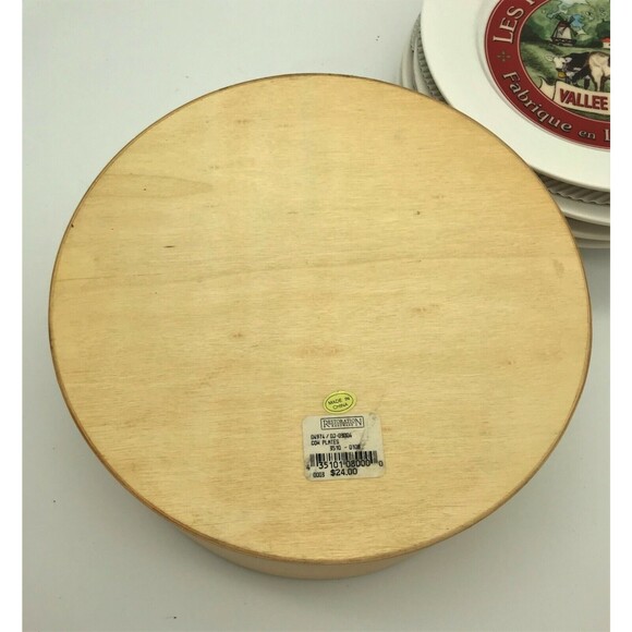 4 Restoration Hardware 8" Cheese Snack Plates 2003 Le Troupeau French Cows NIB - Picture 4 of 11